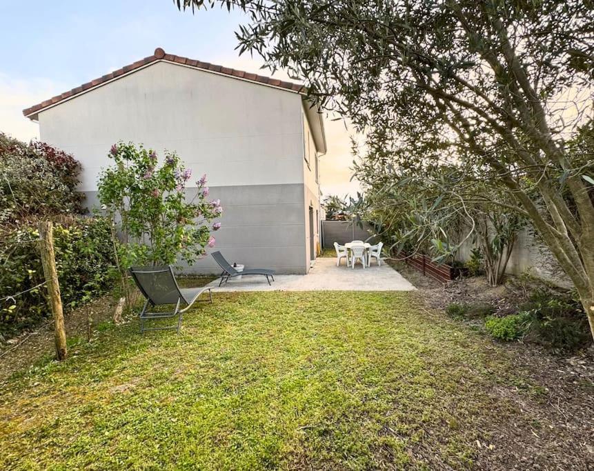 Maison Calme Avec Jardin Proche De Toulouse Exteriör bild